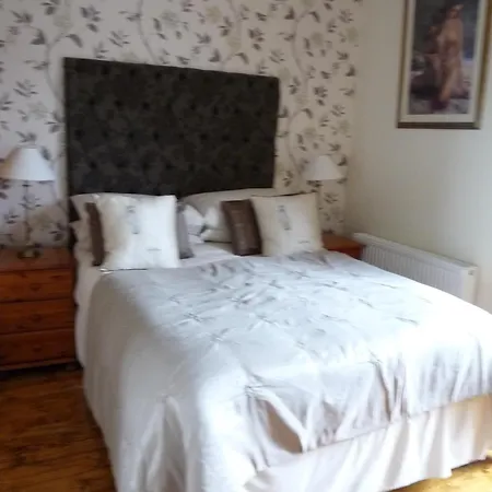 Bed & Breakfast Stirabout Lane 4*