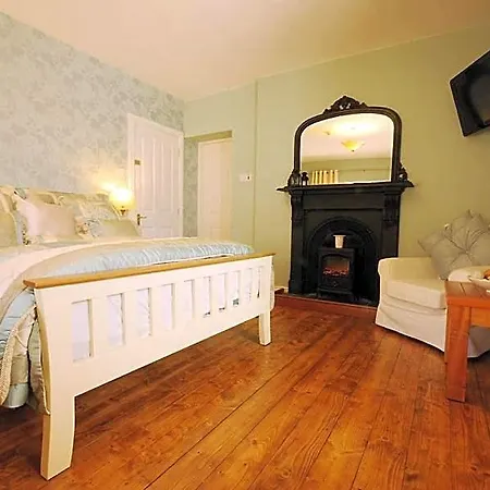 Stirabout Lane Bed and breakfast 4*