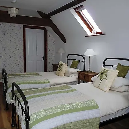 Stirabout Lane Bed and breakfast 4*