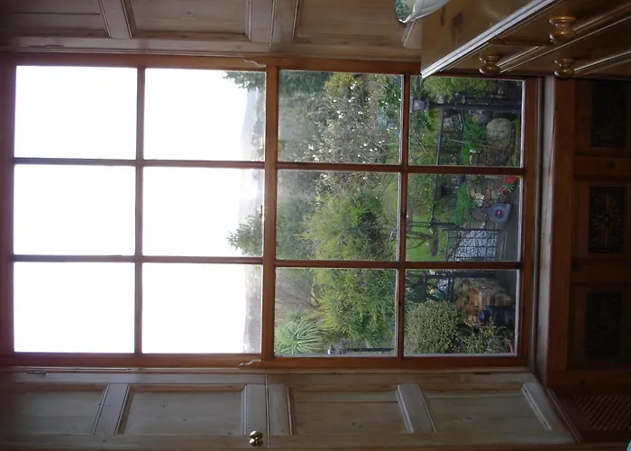 Bed & Breakfast Stirabout Lane 4*